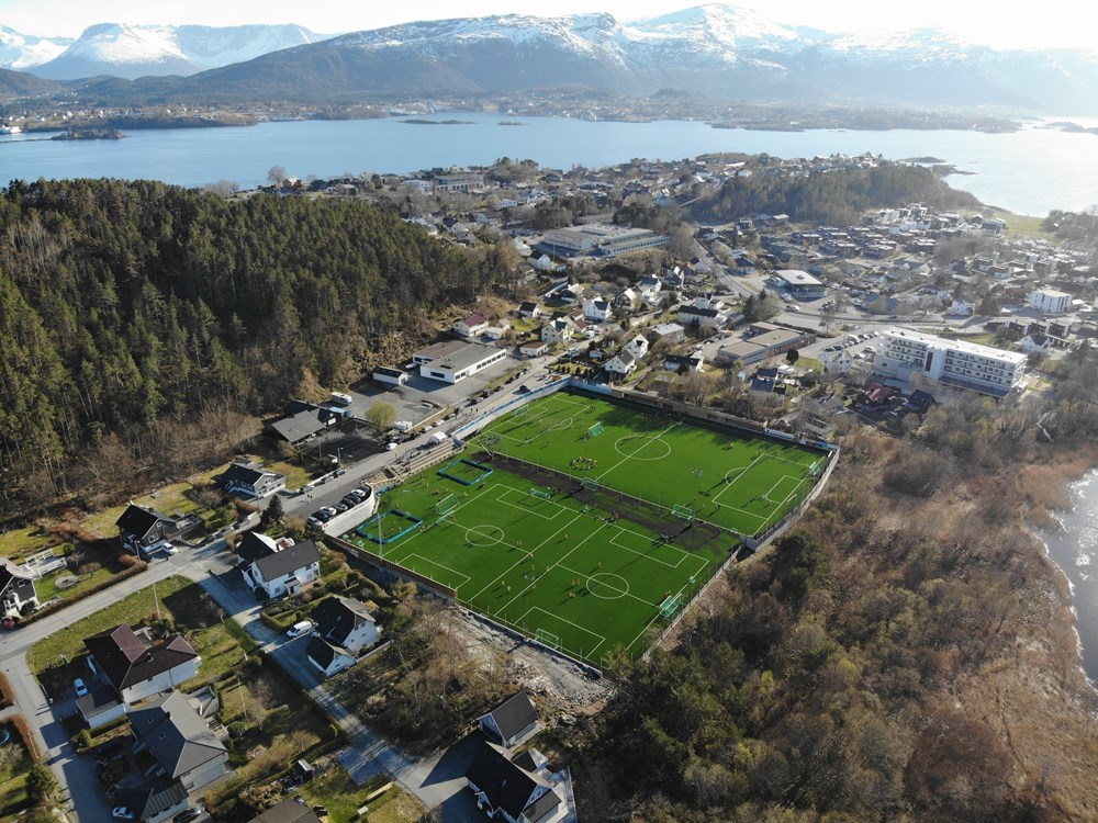 Drone 1.jpg Drone 1.jpg